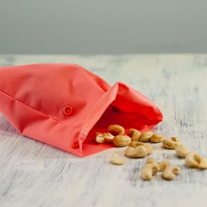 Bolsas para congelar reutilizables FLAX & STICH con tejido apto para contacto directo con alimentos.
